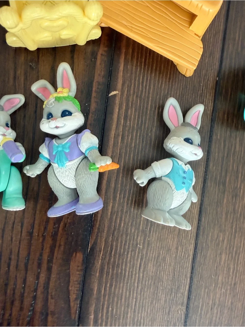 1996 Fisher-Price Hideaway Hollow Treehouse Playset w/ Bunnies